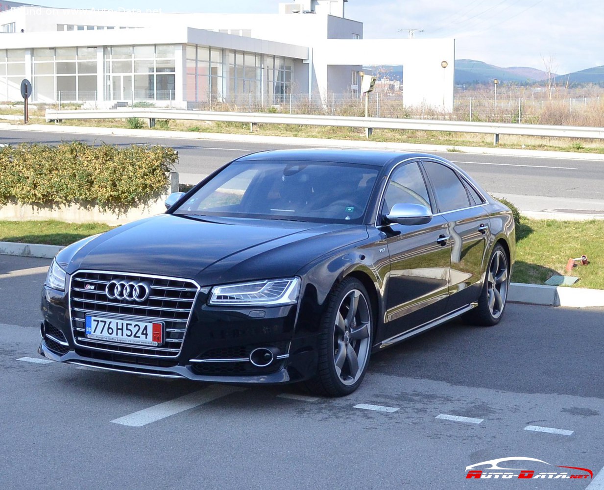 2014 Audi S8