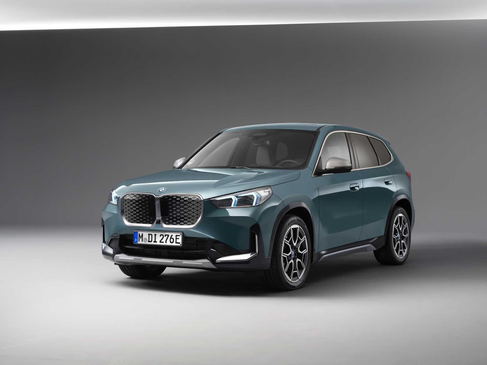 BMW iX1 2023