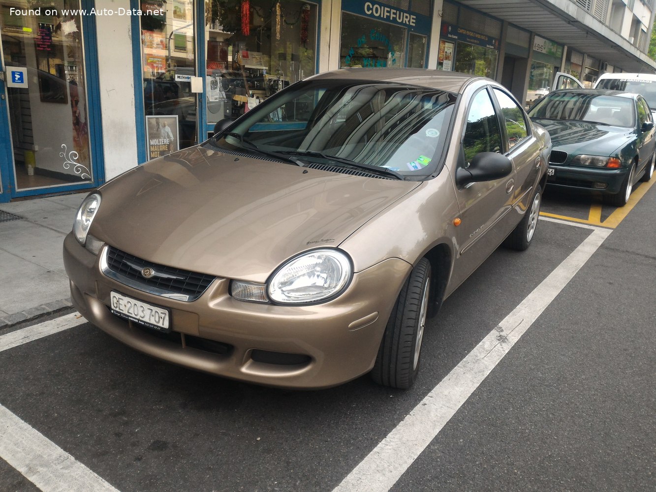 2000 Chrysler Neon