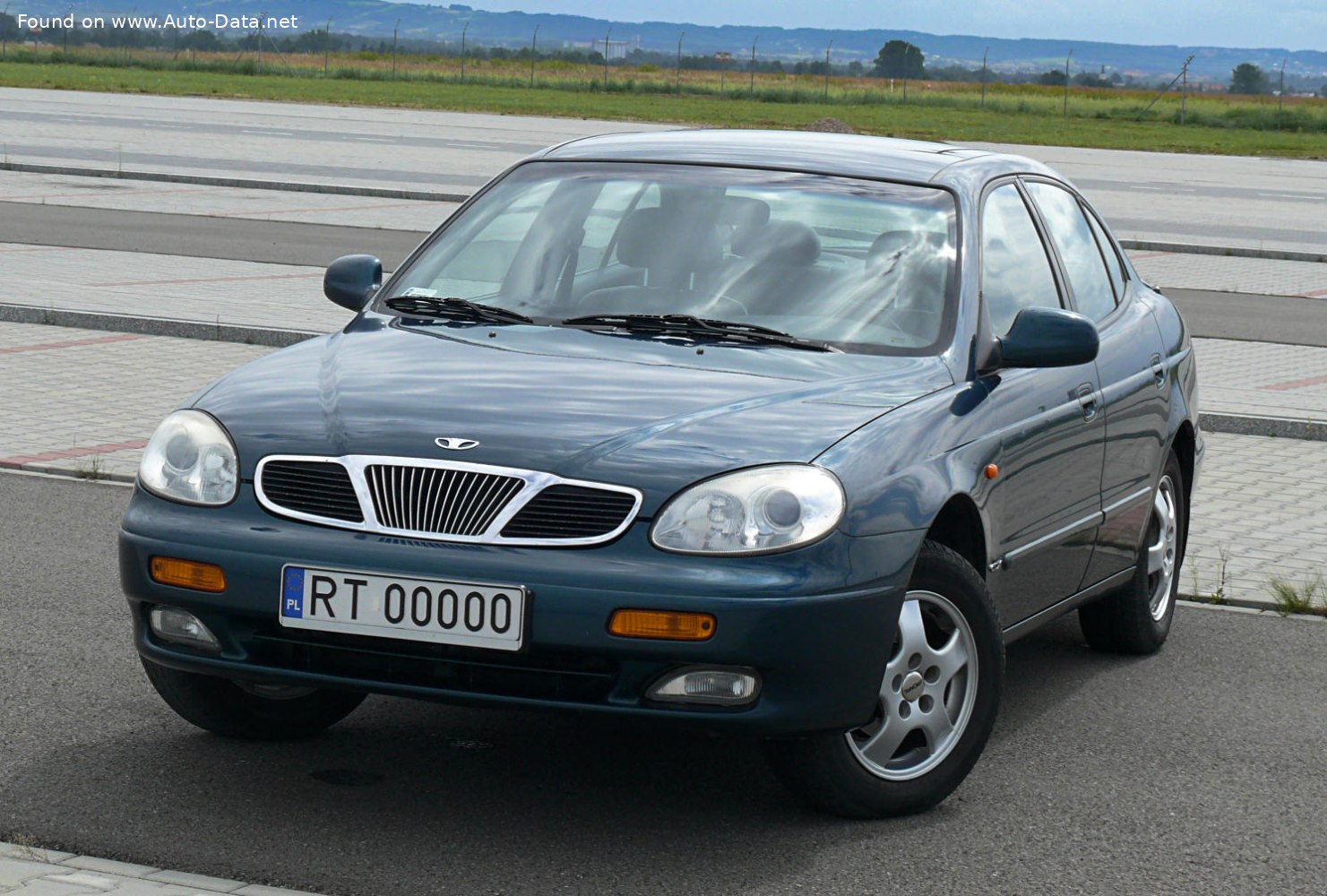 Daewoo Leganza 1998