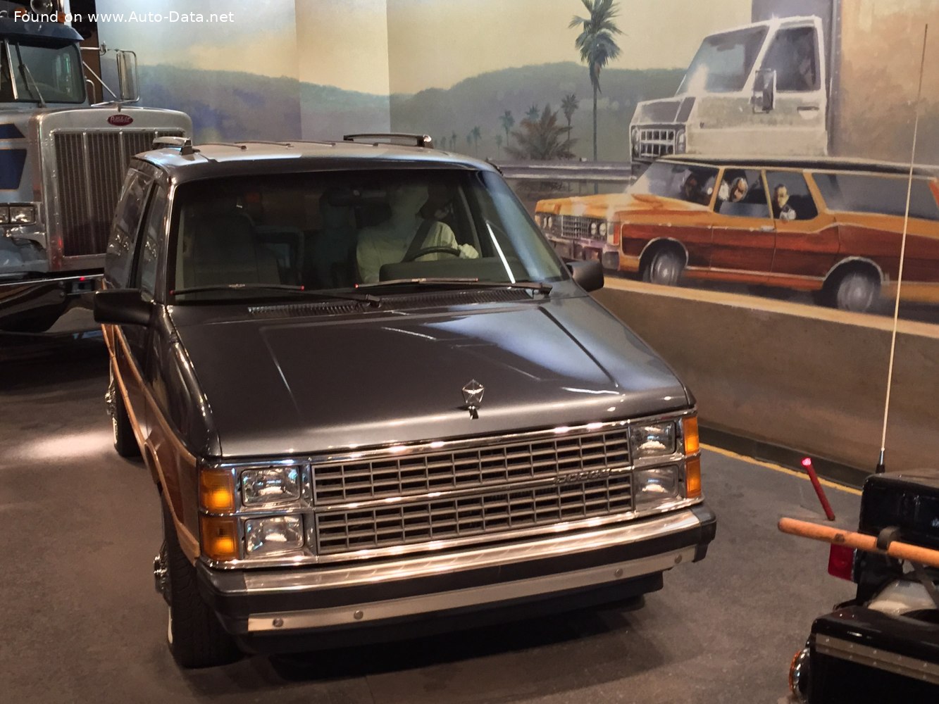 Dodge Caravan 1988