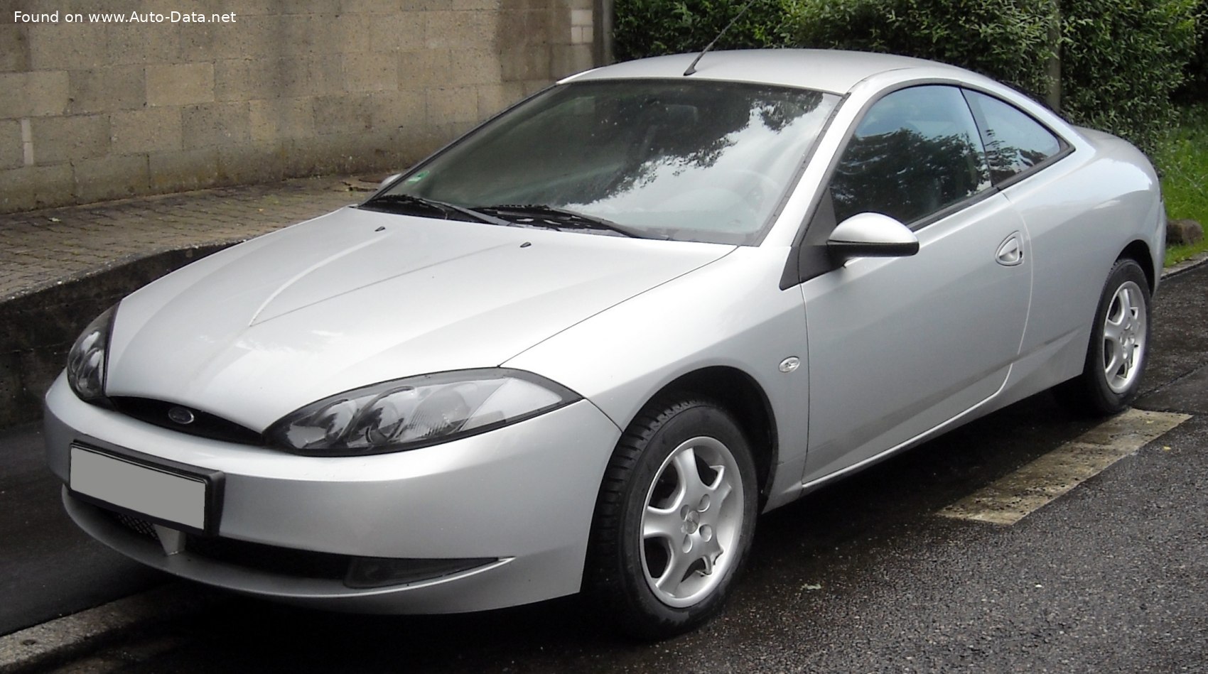 2000 Ford Cougar