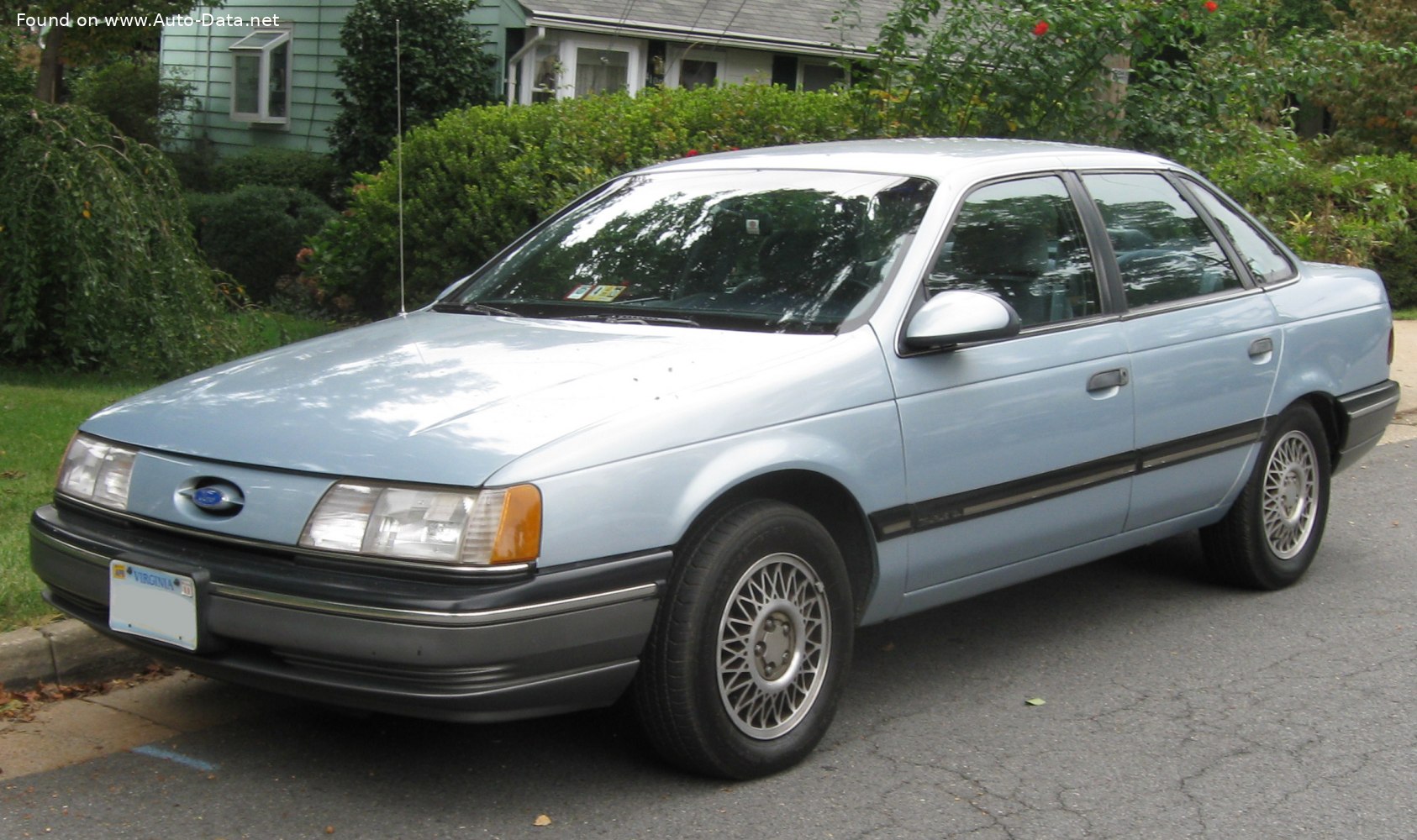 1988 Ford Taurus