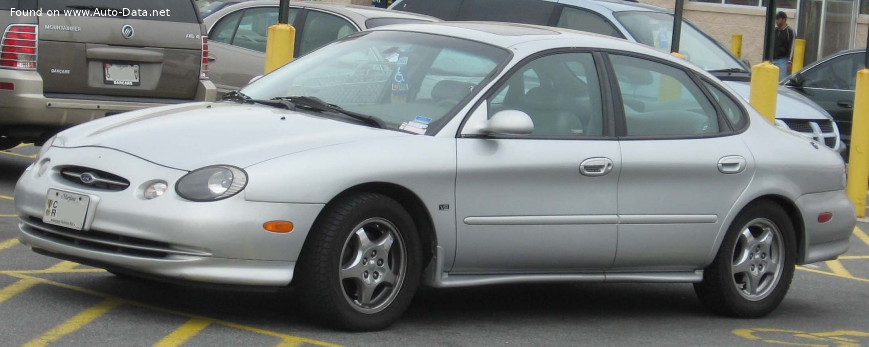 1995 Ford Taurus