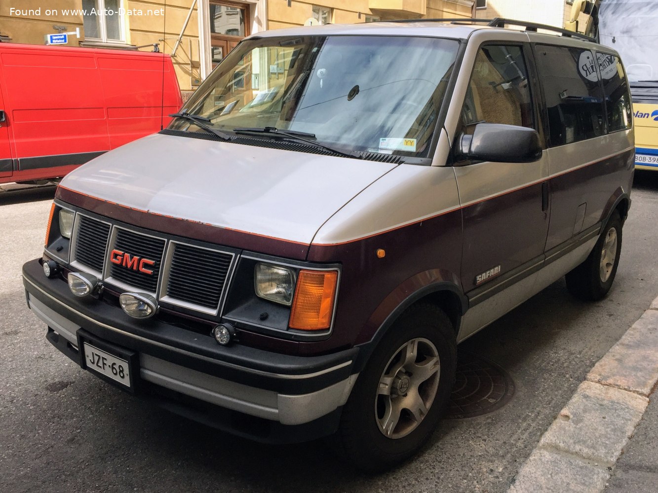 GMC Safari 1986