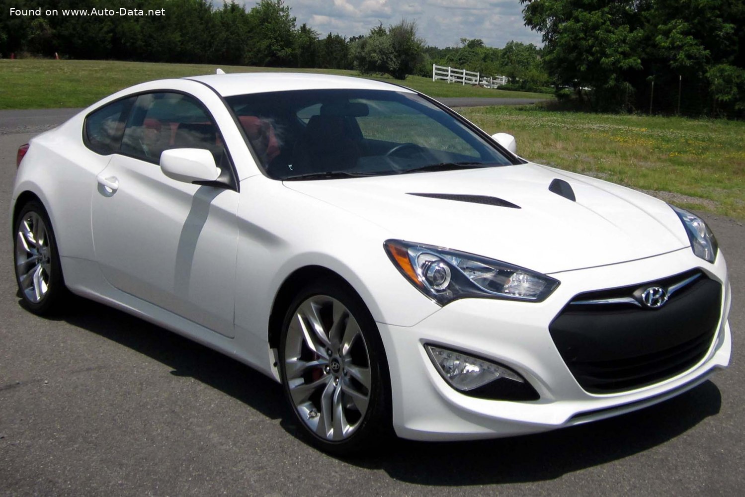 2012 Hyundai Genesis