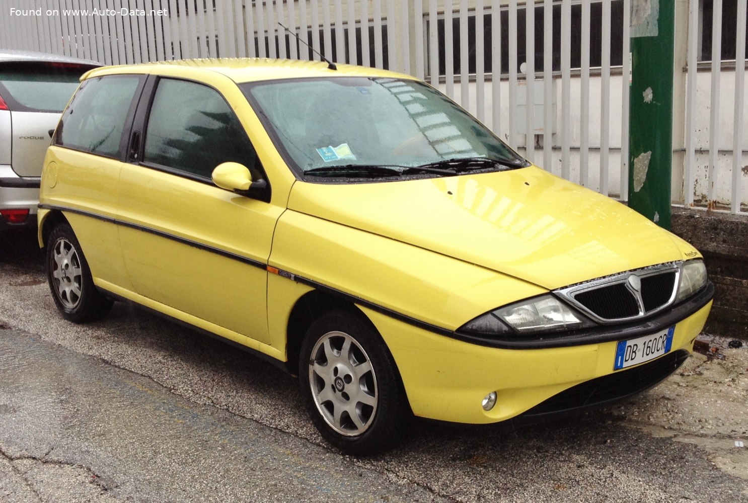 2000 Lancia Ypsilon