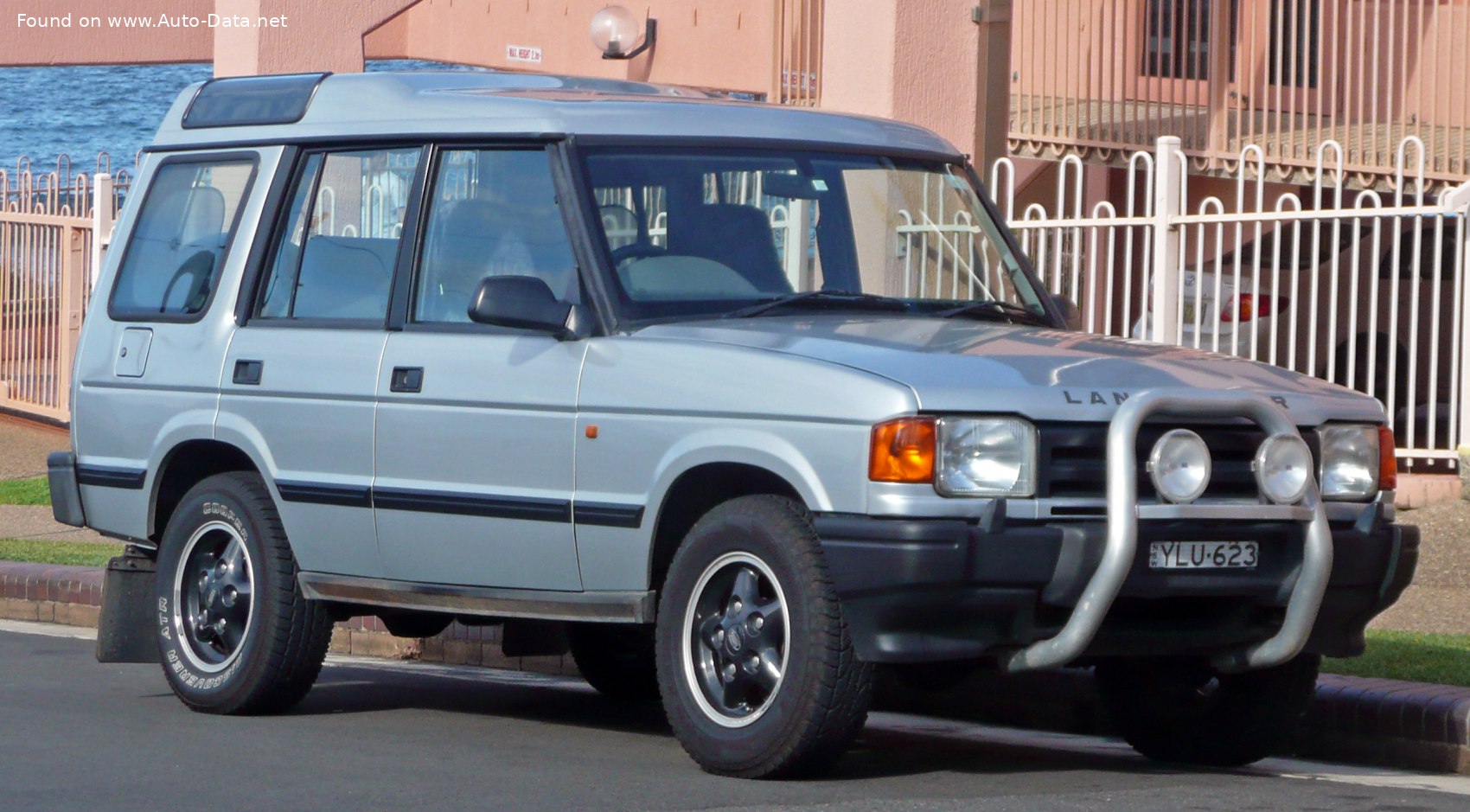 Land Rover Discovery 1993