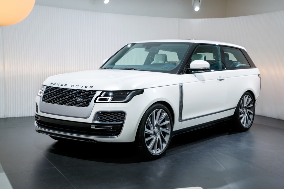 Land Rover Range Rover Velar 2026