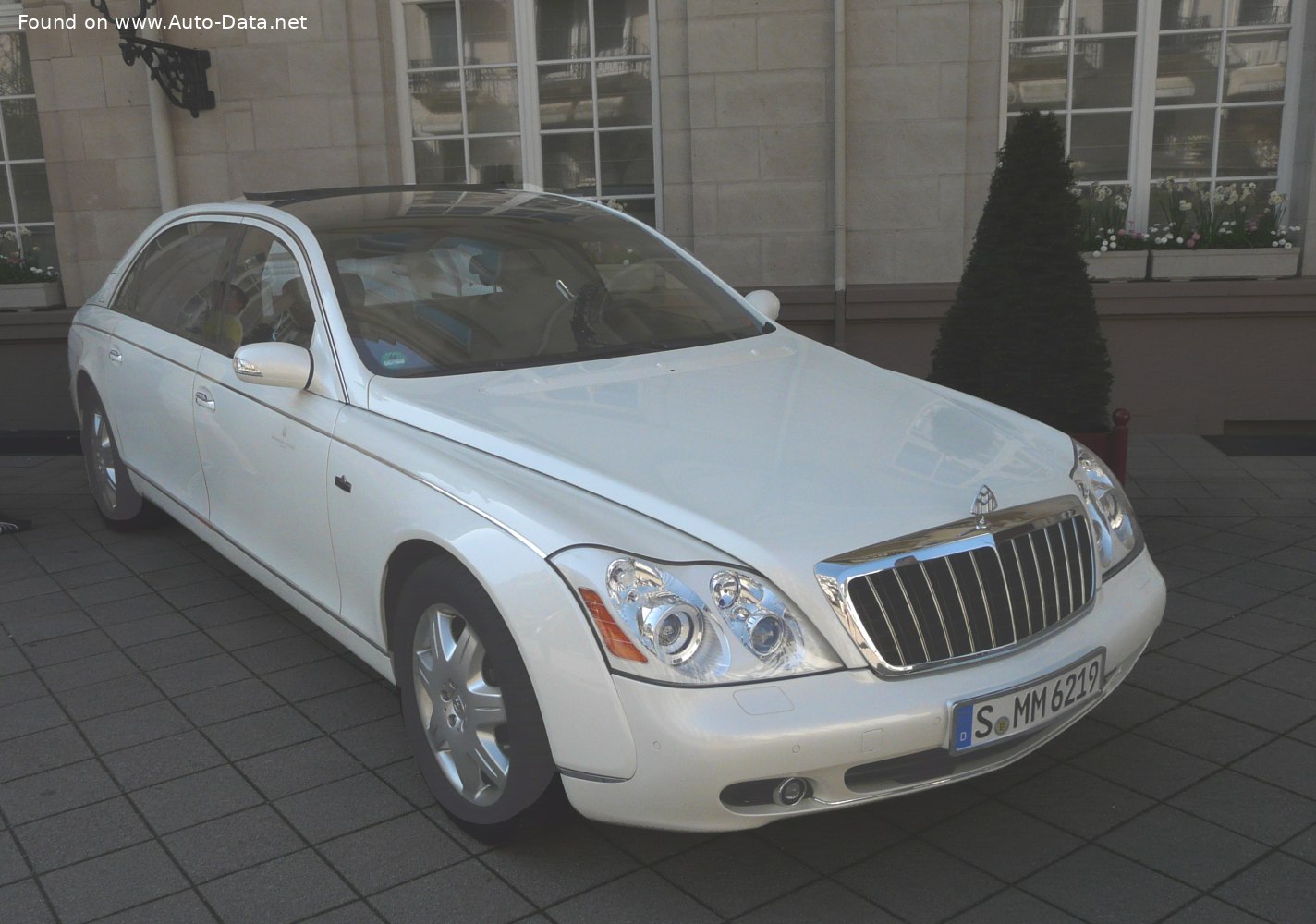 2012 Maybach Landaulet