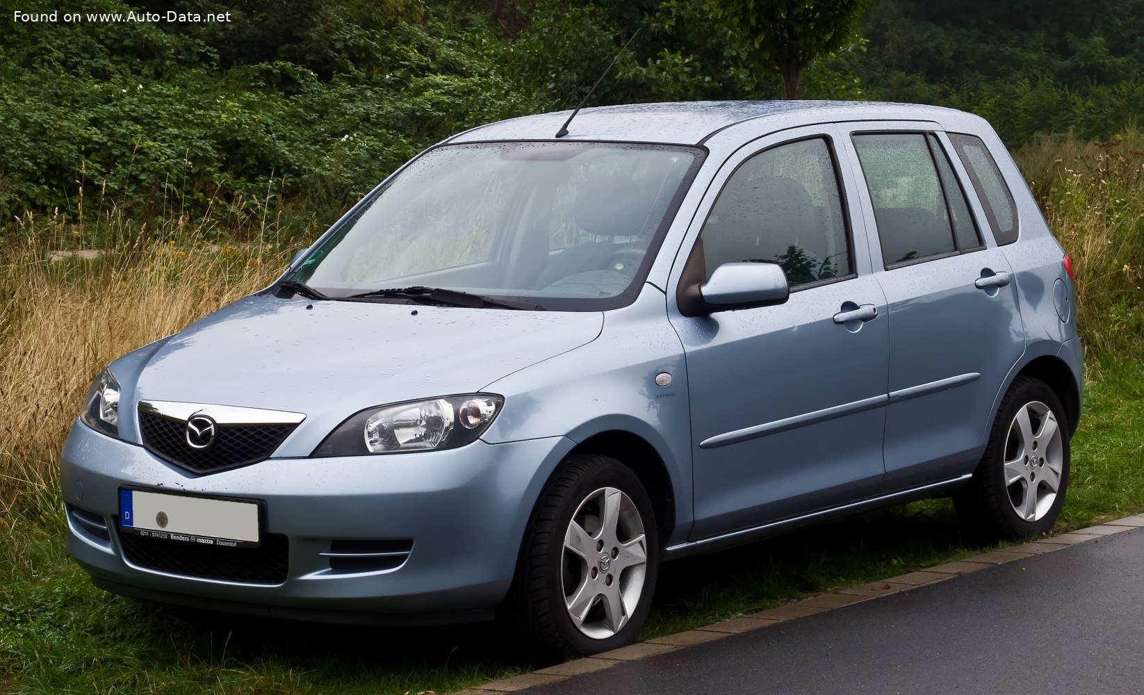2006 Mazda 2