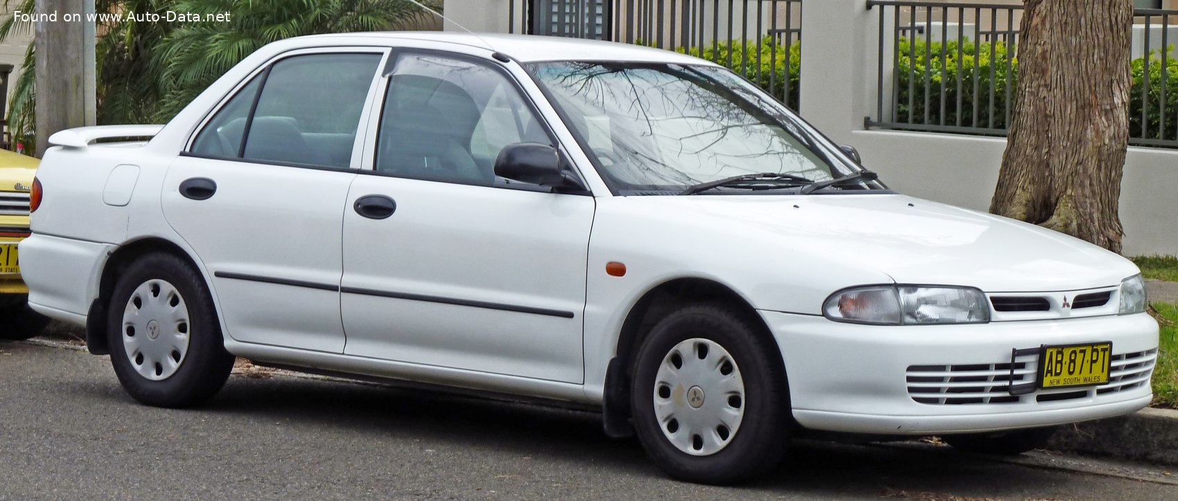 Mitsubishi Lancer 1992