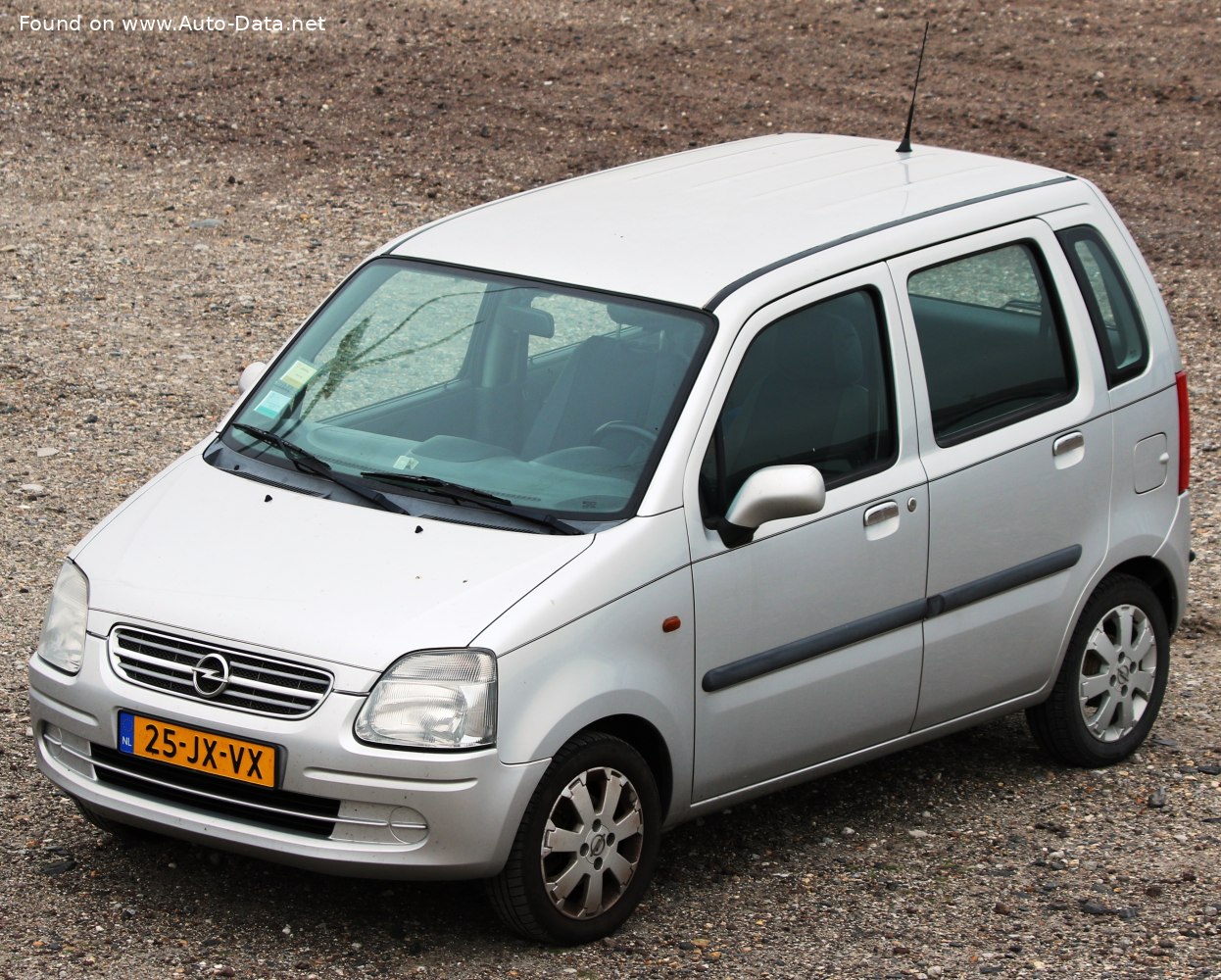 2001 Opel Agila