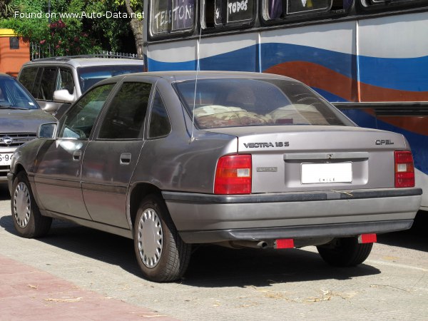 1990 Opel Vectra