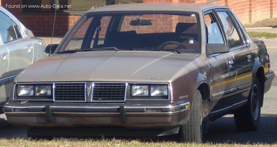 Pontiac 6000 1983