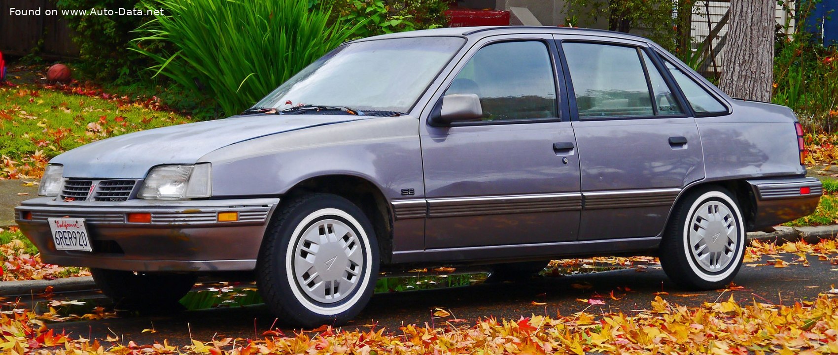 Pontiac LeMans 1992