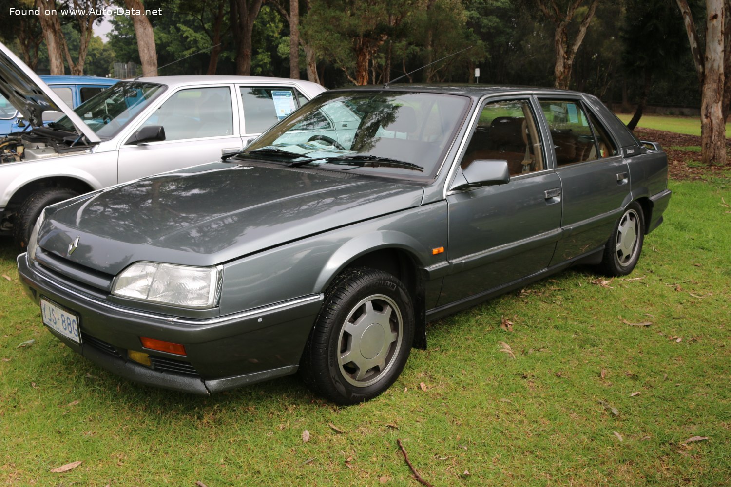 1990 Renault 25