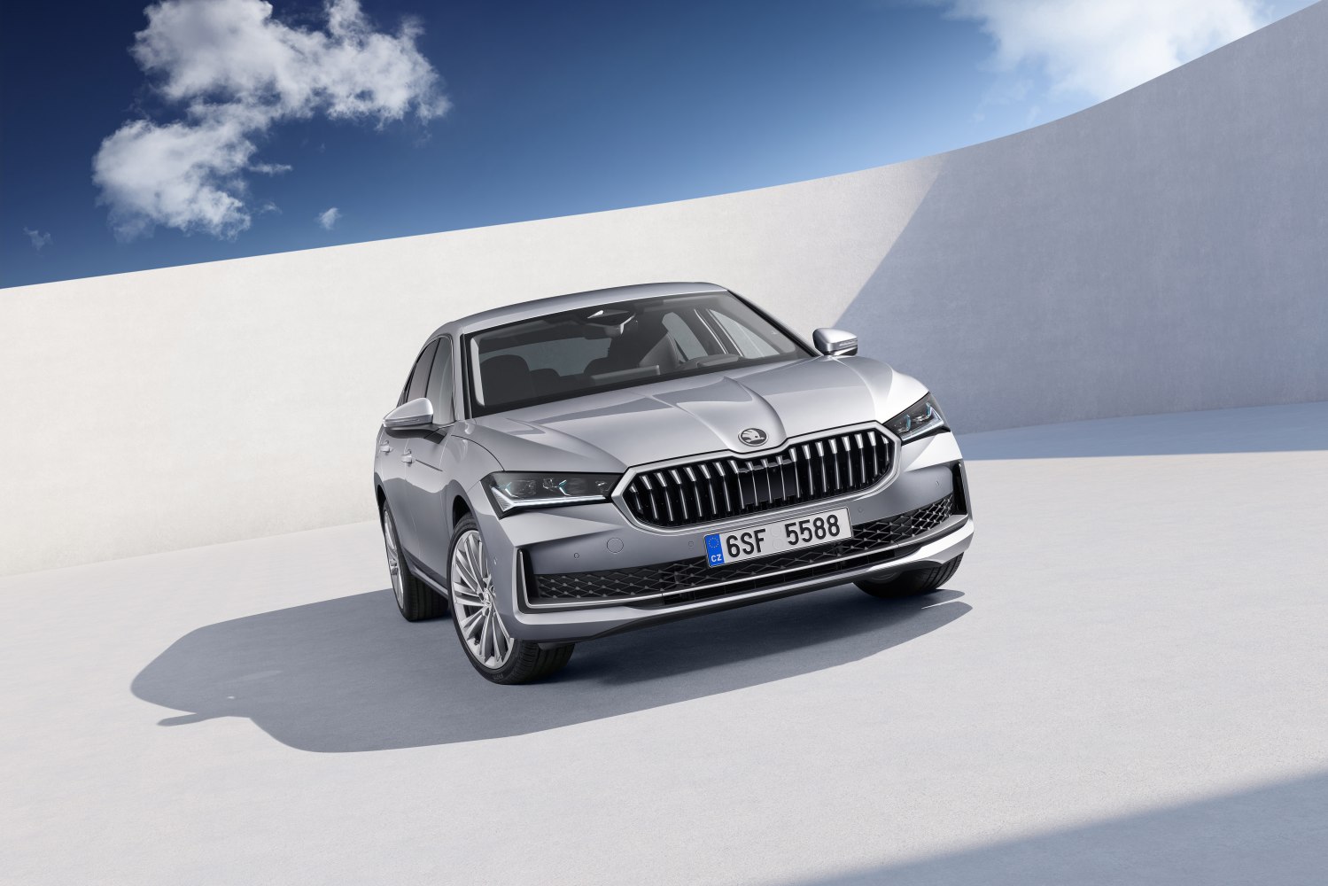 Skoda Superb 2025