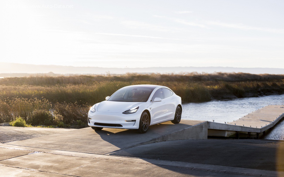 Tesla Model 3 2026