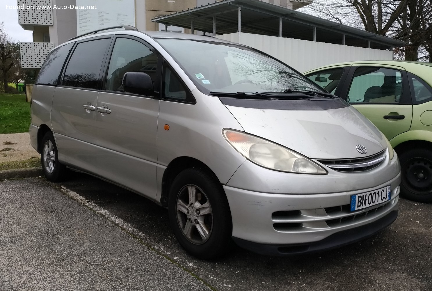 2000 Toyota Previa