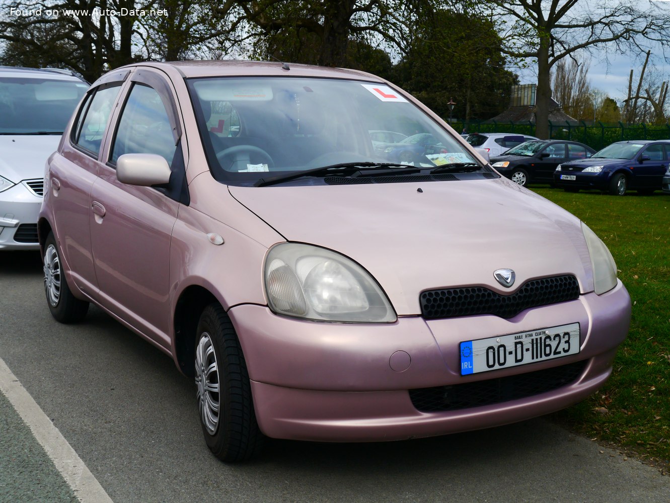 2000 Toyota Vitz