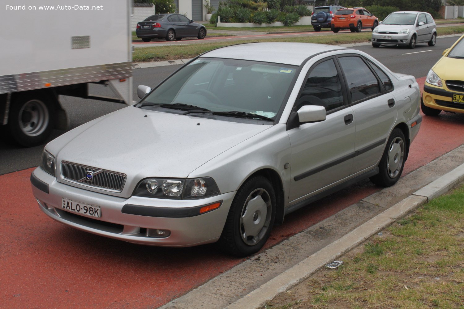 2003 Volvo S40