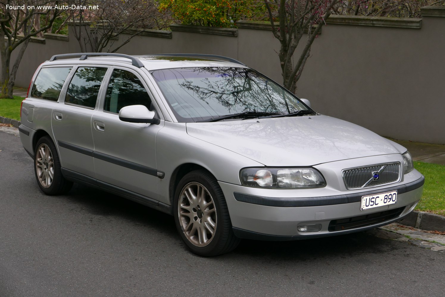 2000 Volvo V70